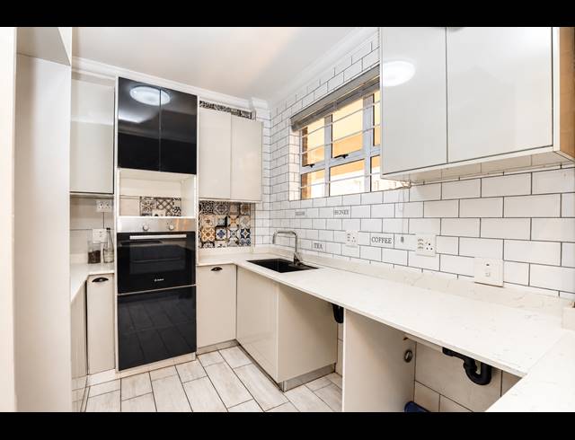 2 BEDROOM APARTMENT FOR SALE IN MORNINGSIDE